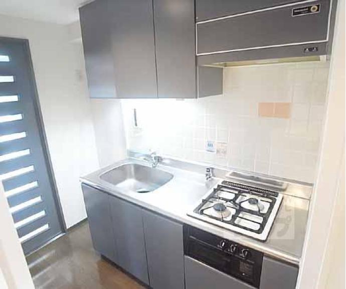 【コスモフォーラム四条】間取