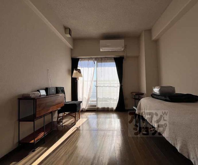 【コスモフォーラム四条】間取