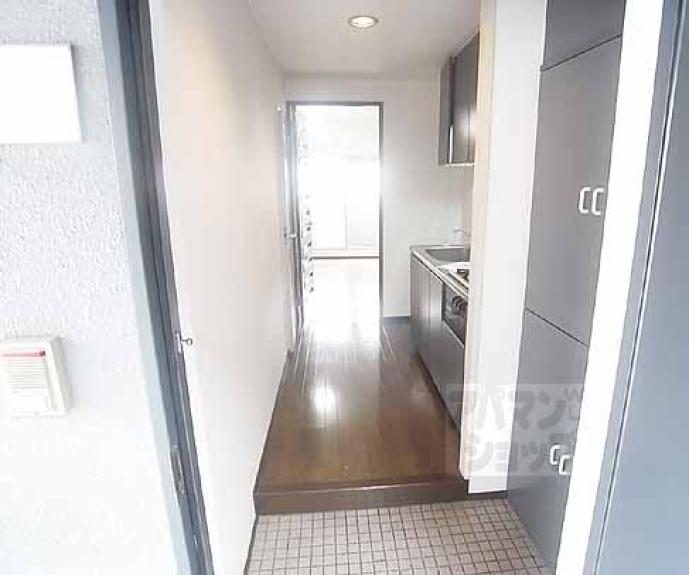 【コスモフォーラム四条】間取