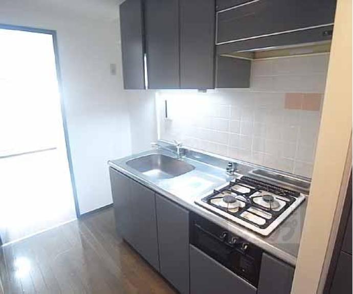 【コスモフォーラム四条】間取