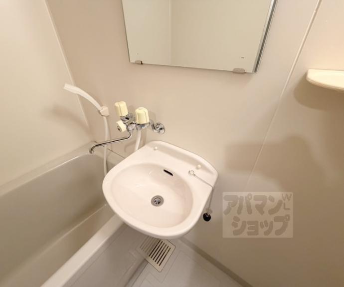 【大晋メゾネ四条大宮】間取