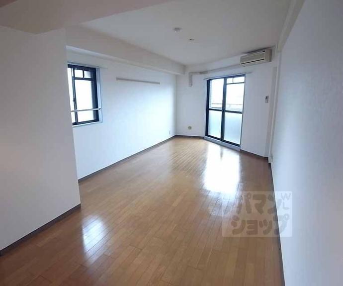 【大晋メゾネ四条大宮】間取