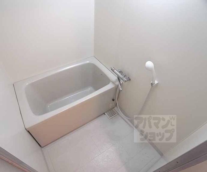 【ボヌール北村】間取