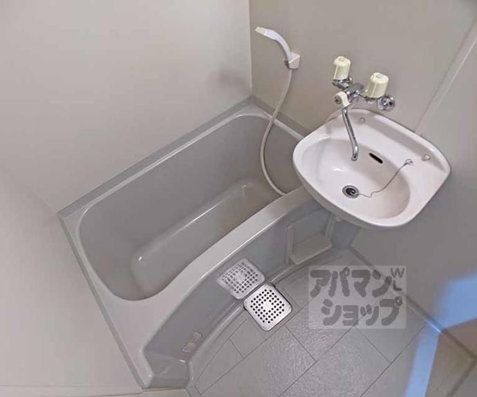 【ジュネス三京】間取