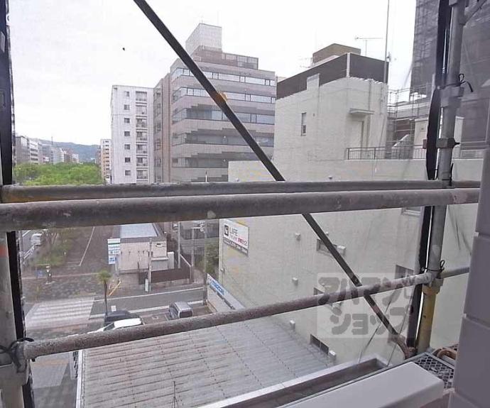 【パインフィールド御池】間取