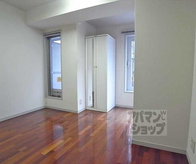 【パインフィールド御池】間取