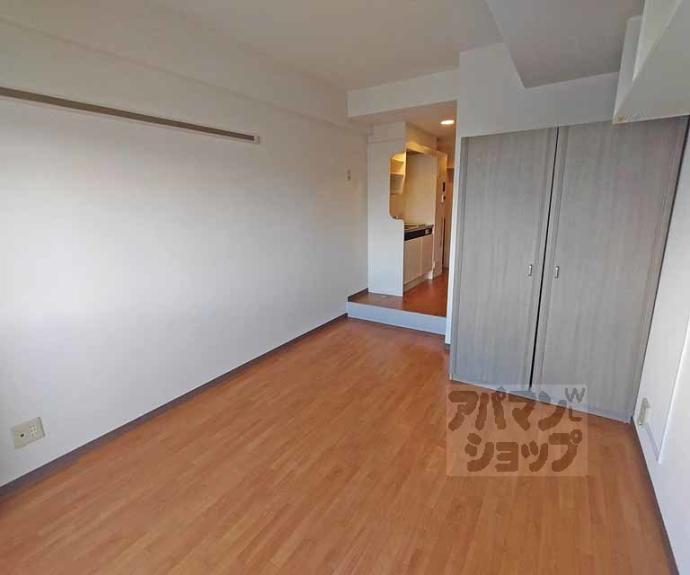 【アブレスト東山本町】間取