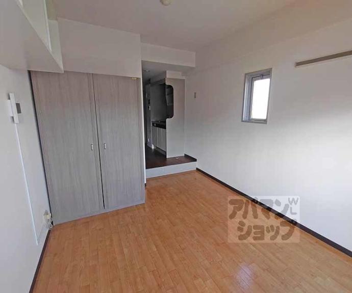 【アブレスト東山本町】間取