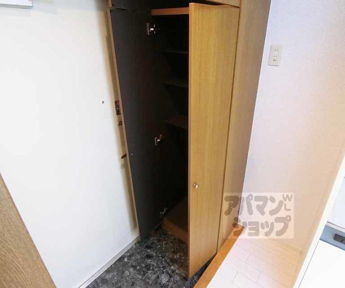 【ラフィーネ四条堀川】間取