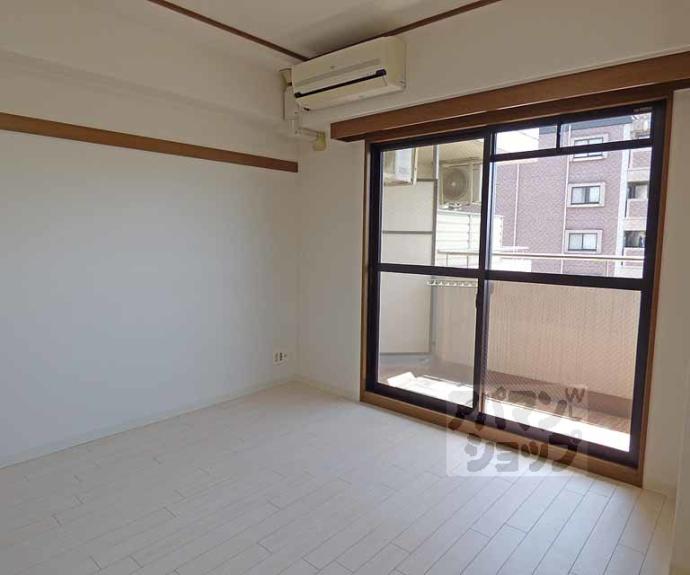 【ラフィーネ四条堀川】間取
