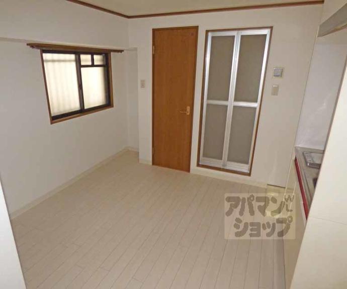 【ラフィーネ四条堀川】間取