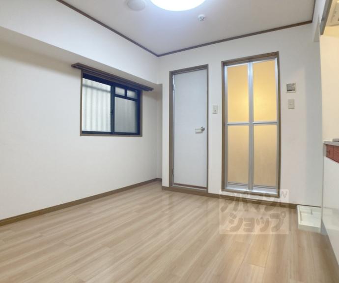 【ラフィーネ四条堀川】間取
