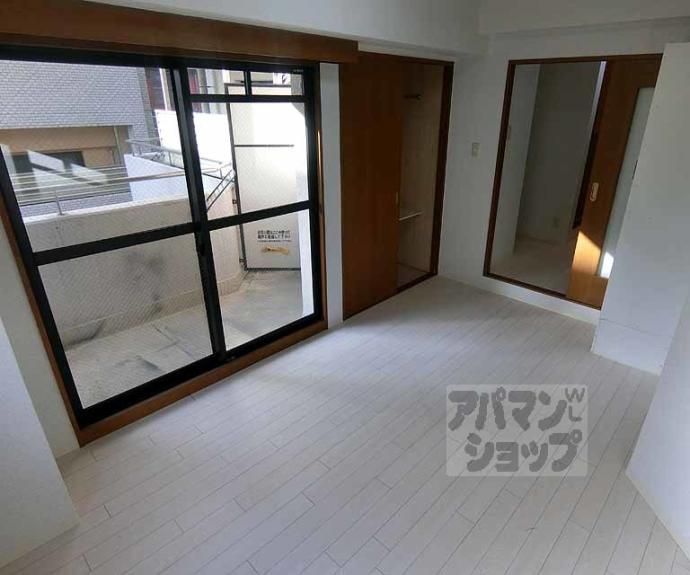 【ラフィーネ四条堀川】間取