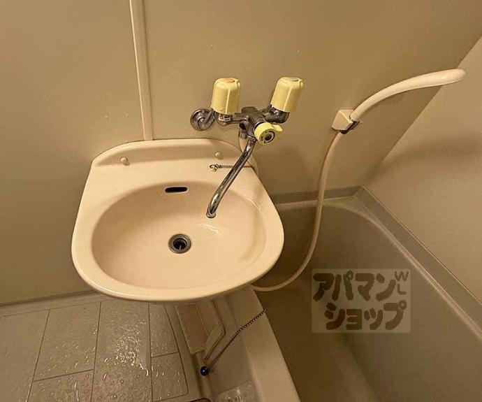 【エステムコート京都烏丸】間取