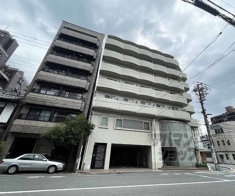 メゾン・ド・エクレール