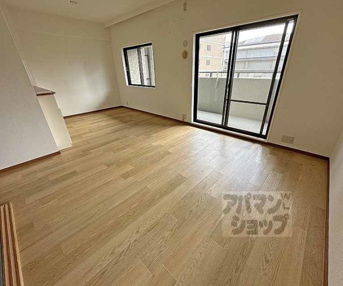 【六角高倉パーク・ホームズ】間取