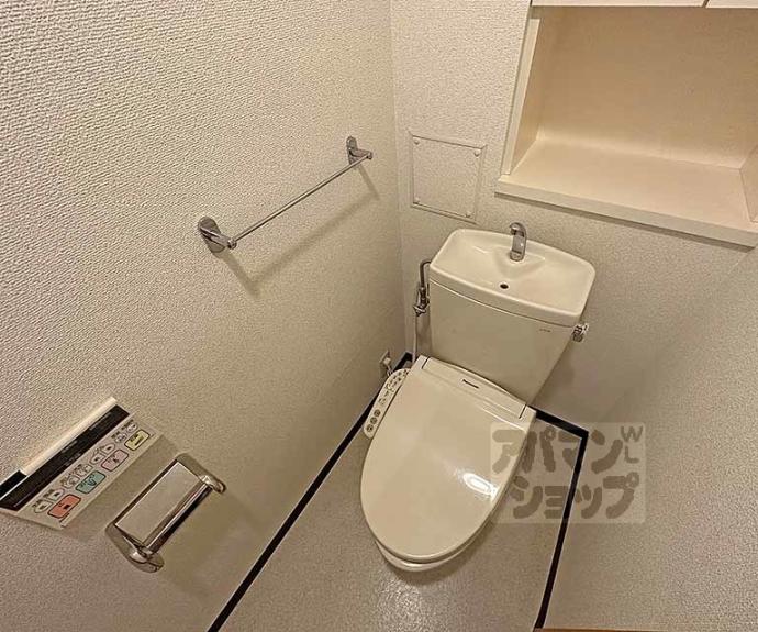 【六角高倉パーク・ホームズ】間取