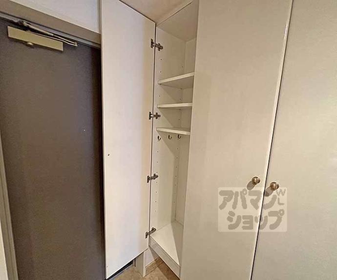 【六角高倉パーク・ホームズ】間取