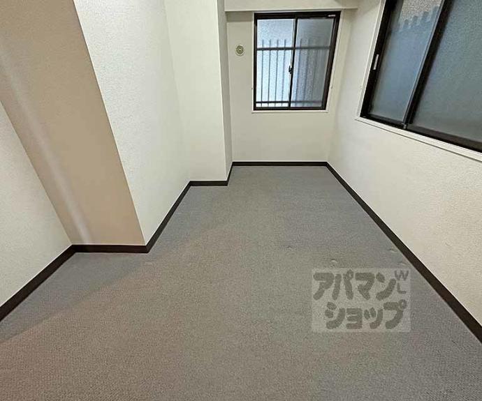 【六角高倉パーク・ホームズ】間取