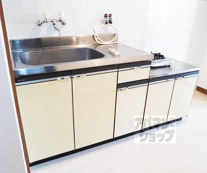 【フレール七条】間取