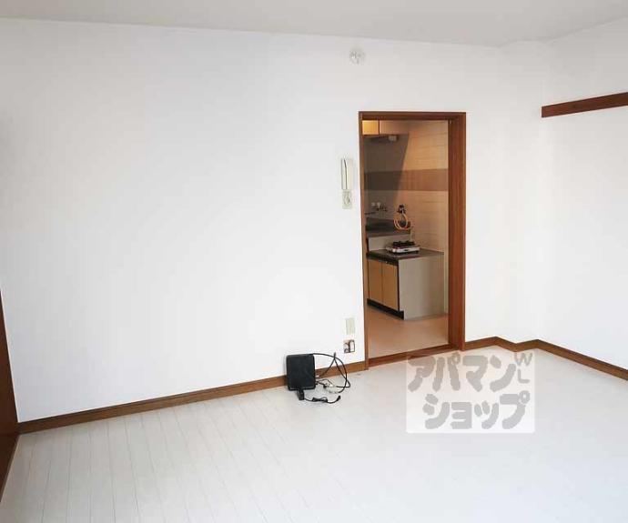 【フレール七条】間取