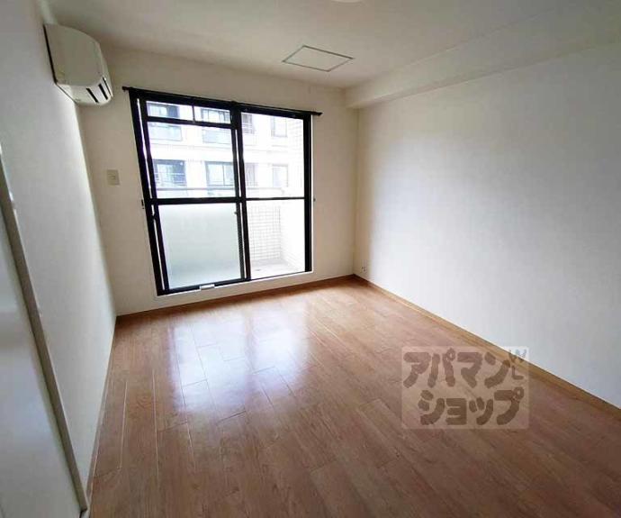 【ラ・フォーレ堺町】