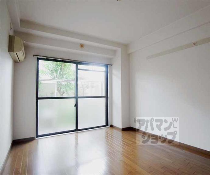 【ライオンズマンション鴨川北】間取