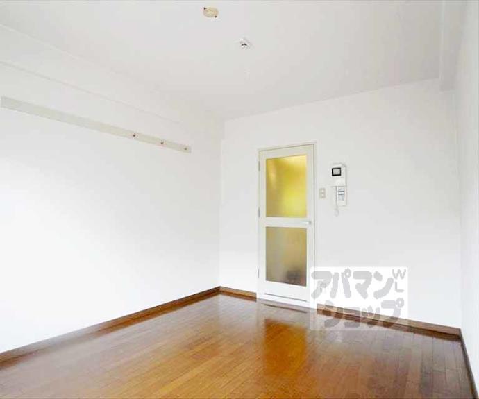 【ライオンズマンション鴨川北】間取