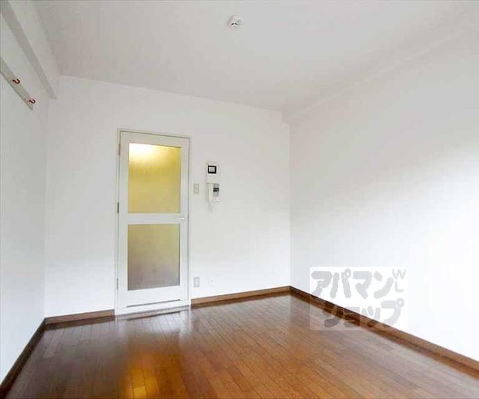 【ライオンズマンション鴨川北】間取