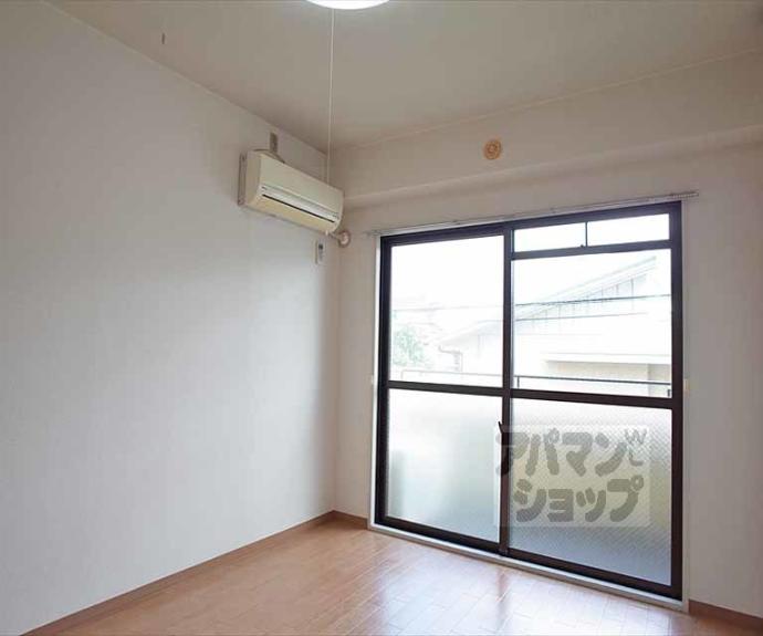 【ライオンズマンション鴨川北】間取