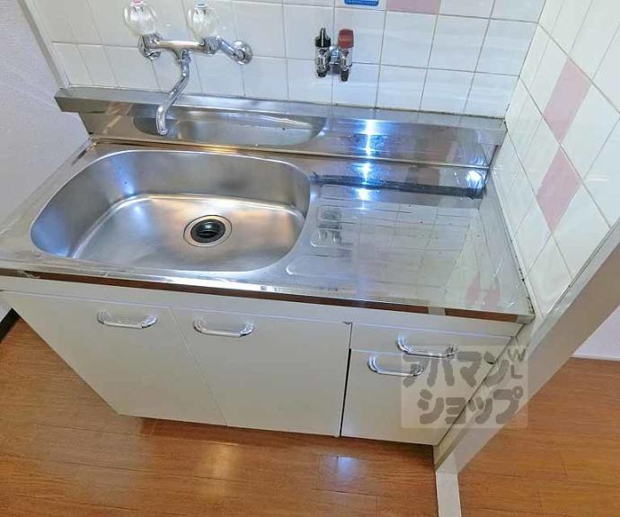 【ＤＡＩＳＹ　ＣＯＵＲＴ】間取