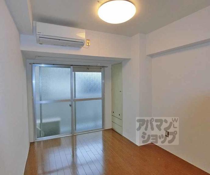 【ＤＡＩＳＹ　ＣＯＵＲＴ】間取