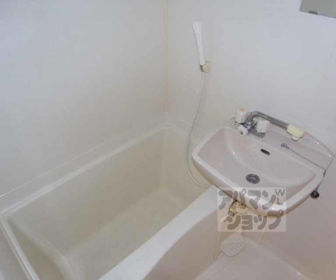 【アルティスタ丸太町】間取