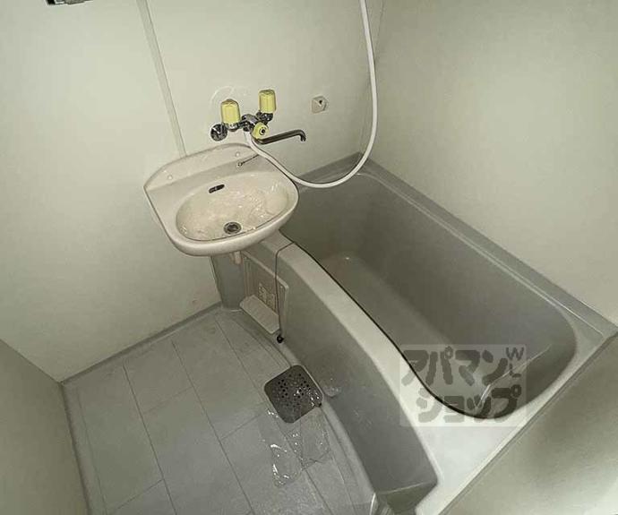 【高辻ロイヤルフラッツ】間取