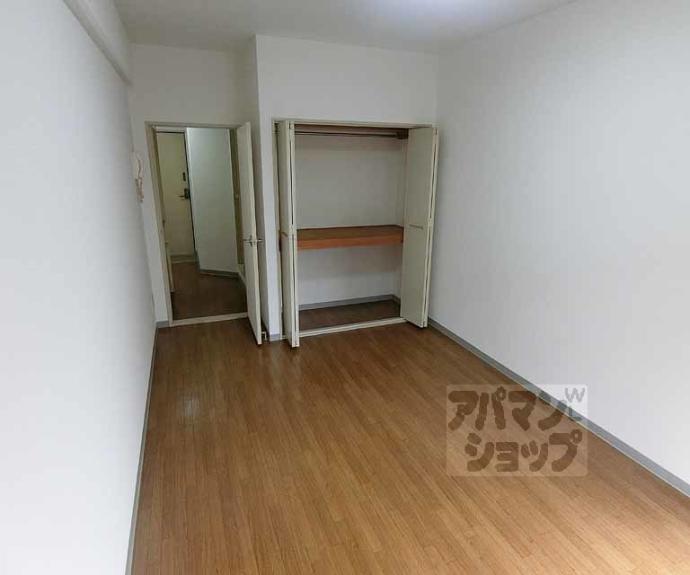 【ラ・レジデンス・ペルシュワール】間取