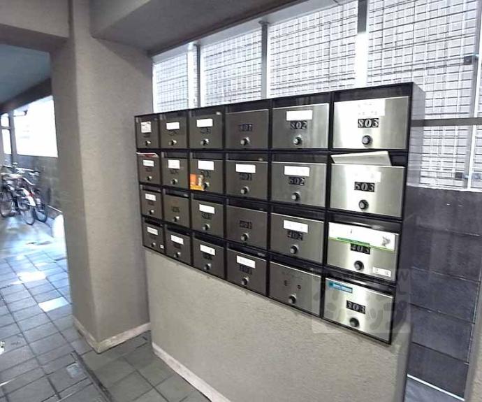 【ジェイ・プライド四条烏丸】間取