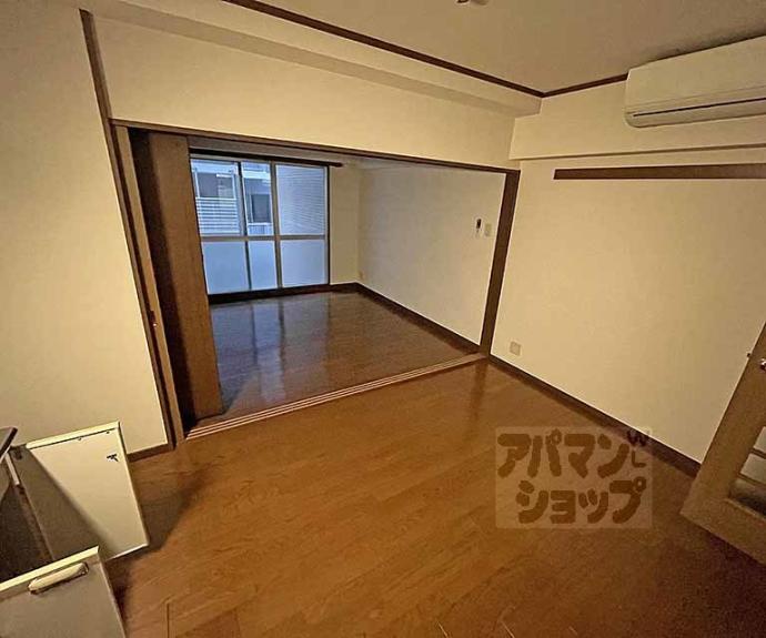 【メゾン・トアン】間取