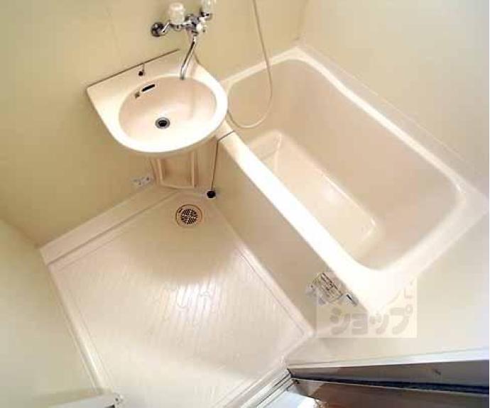 【キャッスルサイド２１】間取