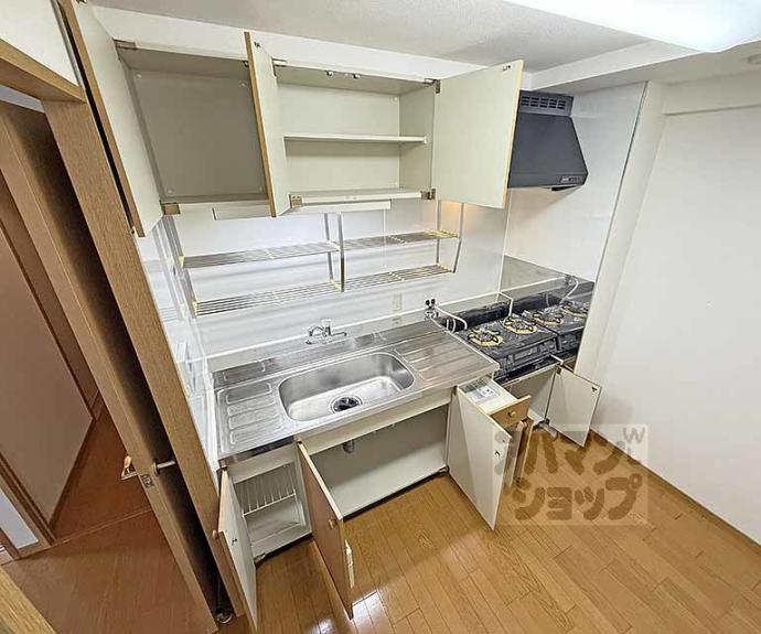 【メゾン油小路】間取