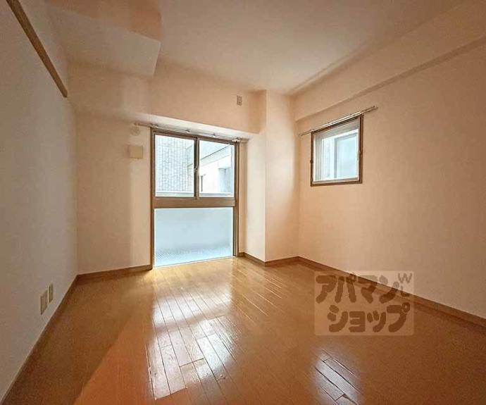 【メゾン油小路】間取