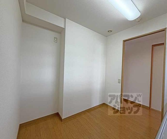 【メゾン油小路】間取