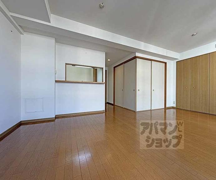 【メゾン油小路】間取