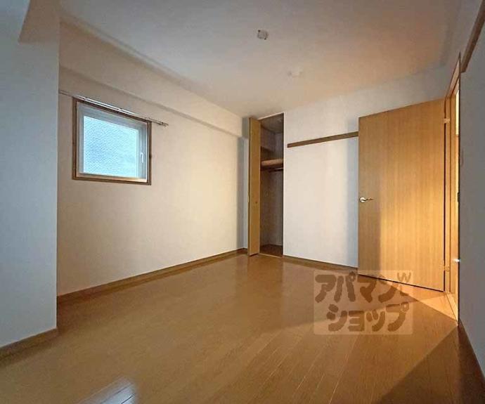 【メゾン油小路】間取