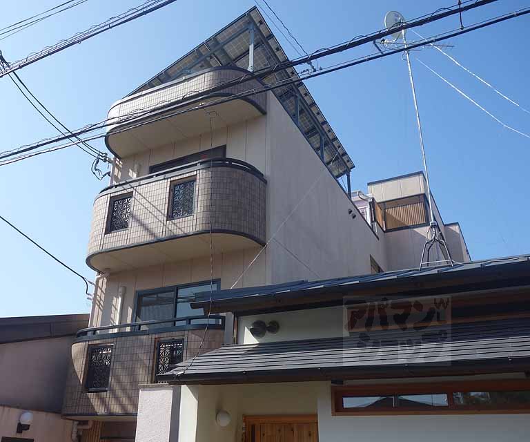 ＳＵＮ　ＰＬＡＣＥ