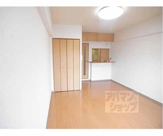 【エステムコート御所南Ⅱ】間取