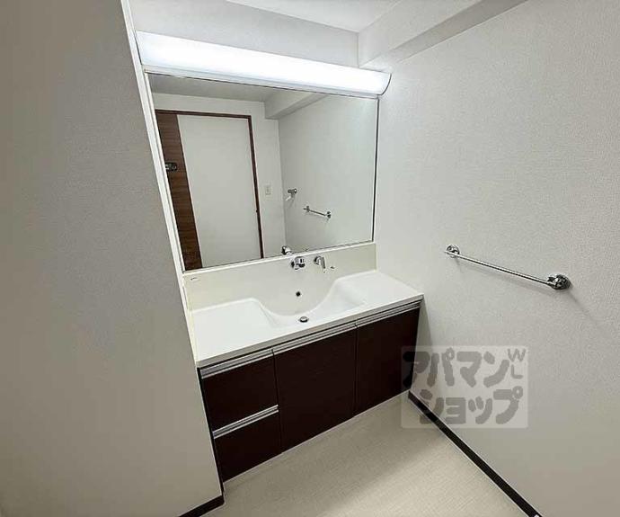 【Ｇ－ＣＲＥＳＴ京都四条烏丸】間取