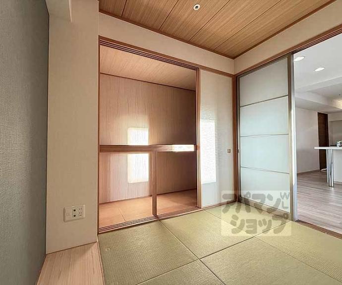 【Ｇ－ＣＲＥＳＴ京都四条烏丸】間取