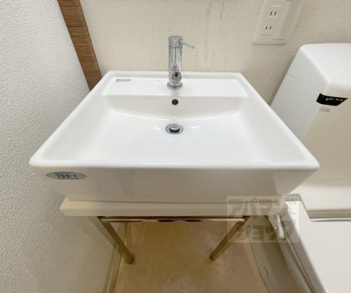 【Ｇ－ＣＲＥＳＴ京都四条烏丸】間取