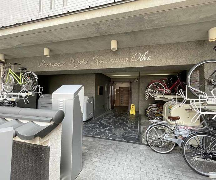 【プレサンス京都烏丸御池】間取