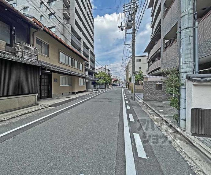 【プレサンス京都烏丸御池】間取